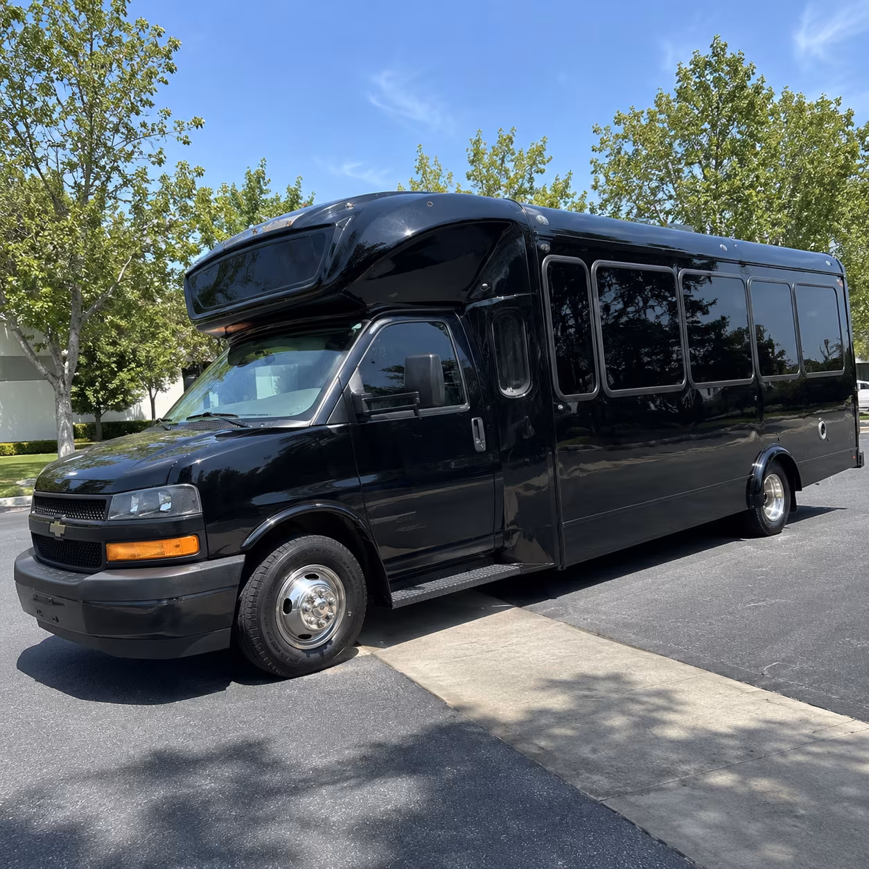 Boise Prom & Homecoming Transportation party bus exterior