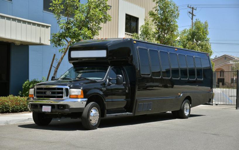 Boise 25 Passenger Party Bus